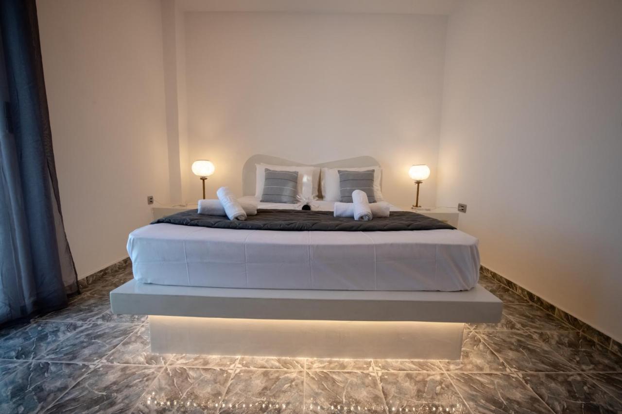 The F Suites Karterados  Zewnętrze zdjęcie